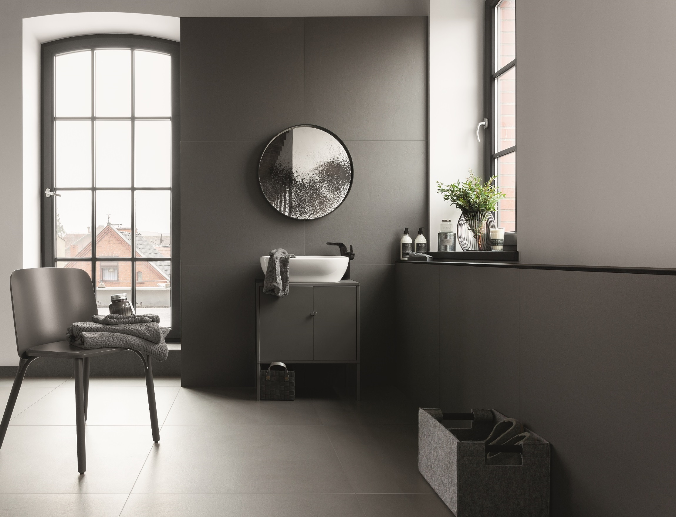 Industrio Graphite tubadzin 1